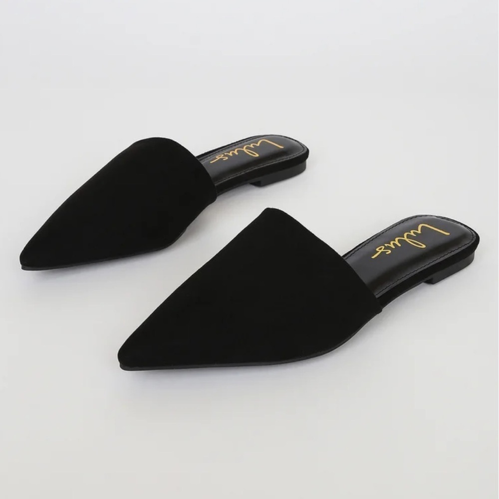 LULU’S Lorena Suede Pointed Toes Sz 7